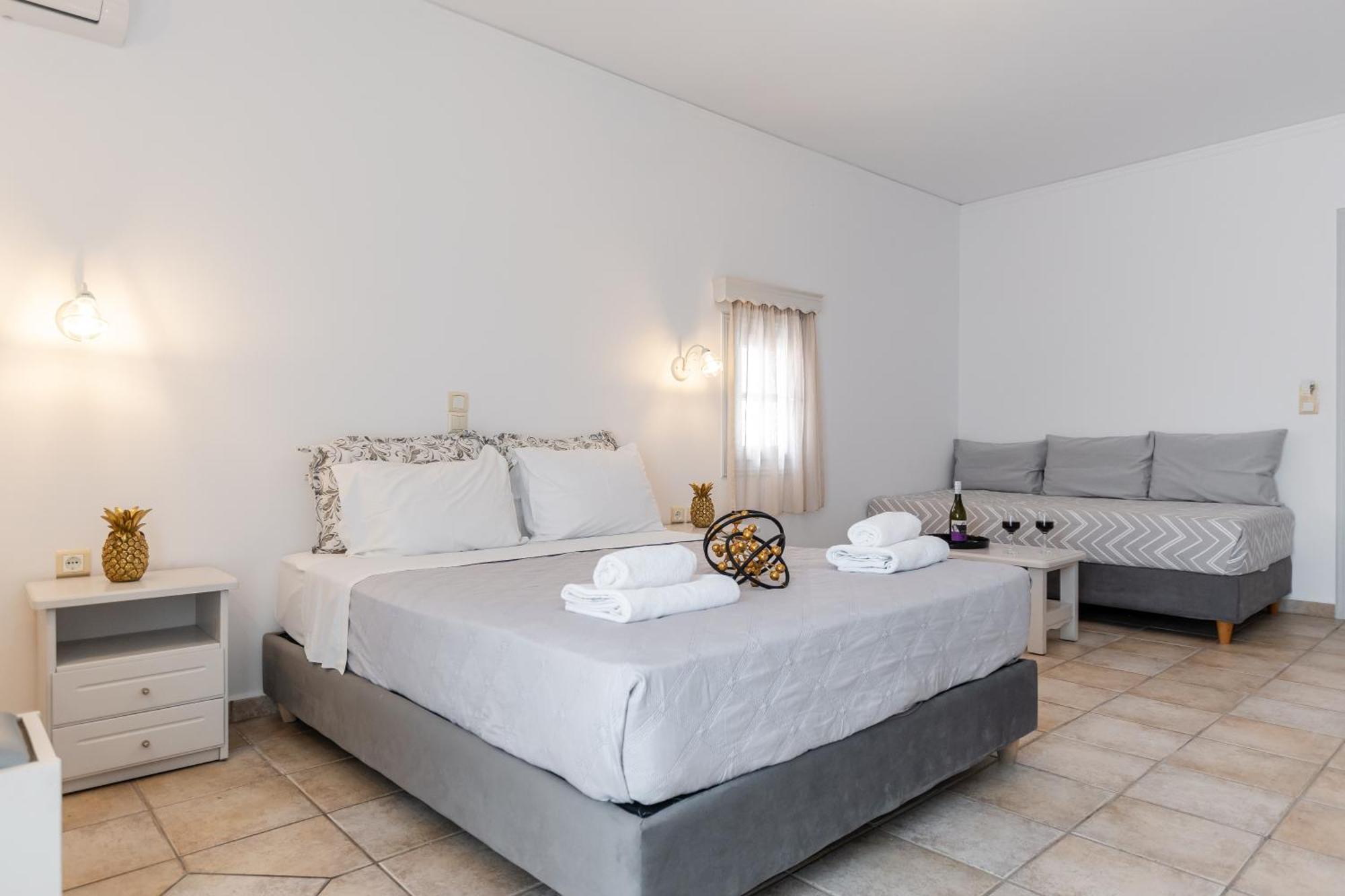 Golden Bay Aparthotel Agios Prokopios  Buitenkant foto