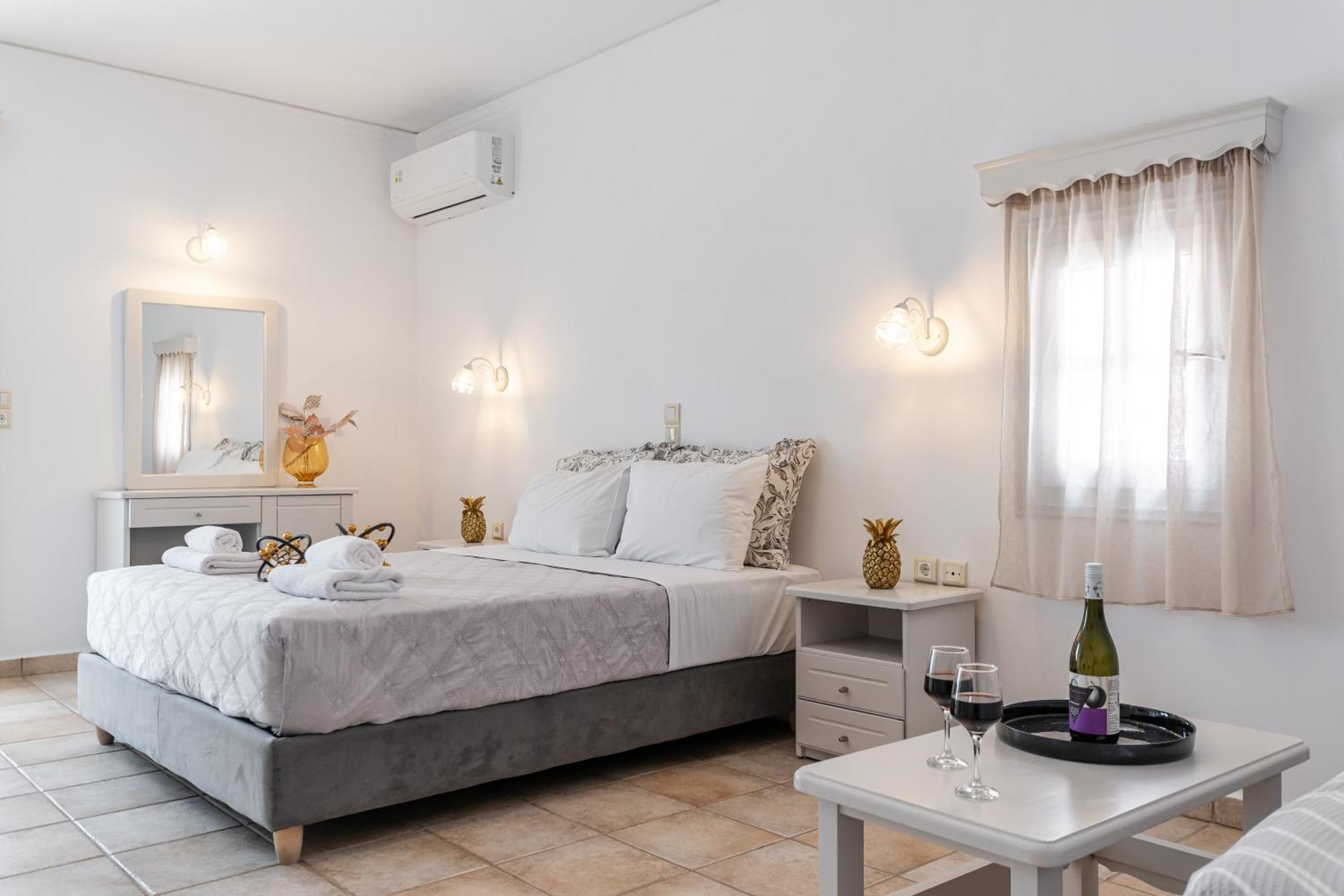 Golden Bay Aparthotel Agios Prokopios  Buitenkant foto