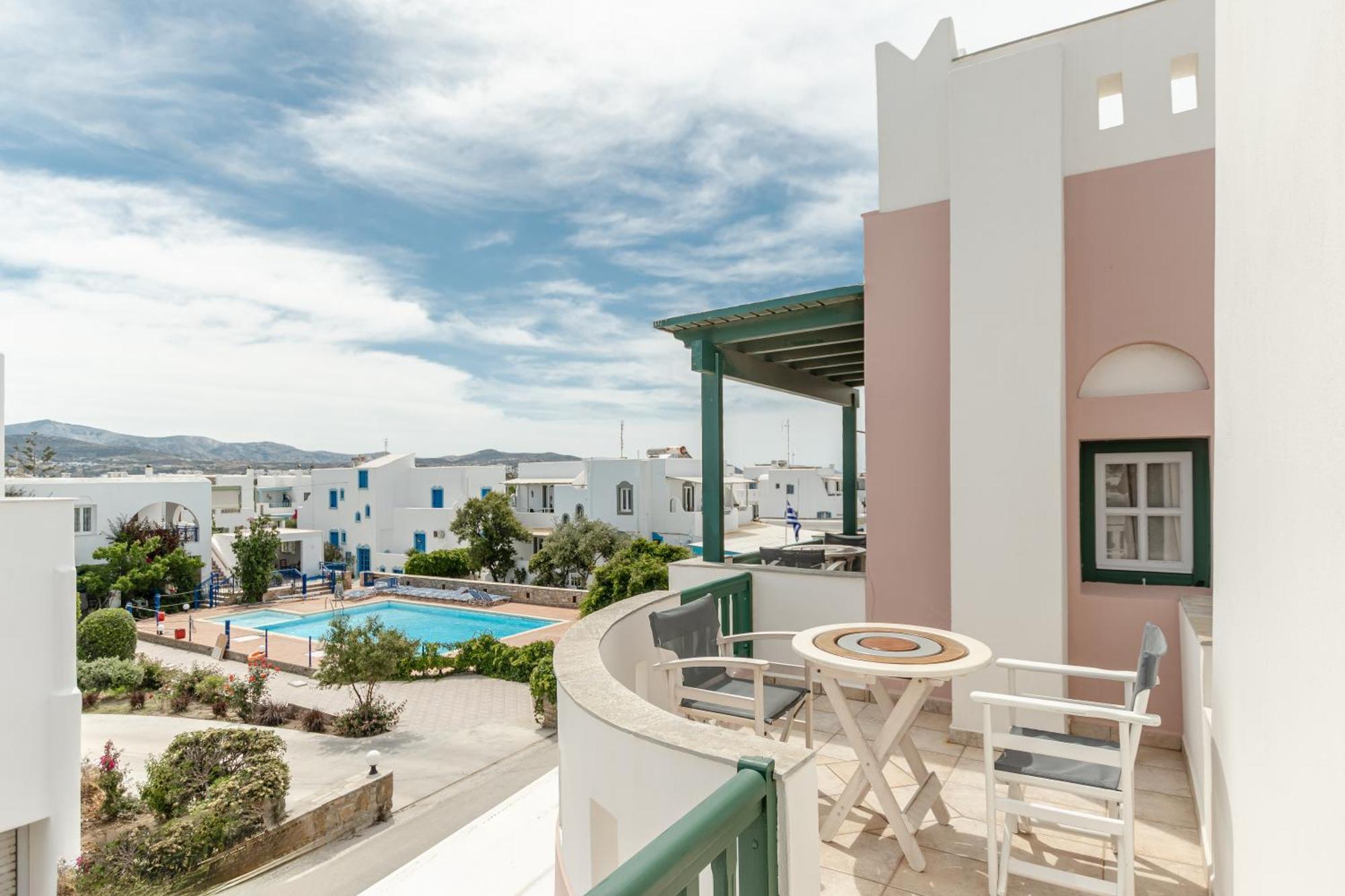 Golden Bay Aparthotel Agios Prokopios  Buitenkant foto